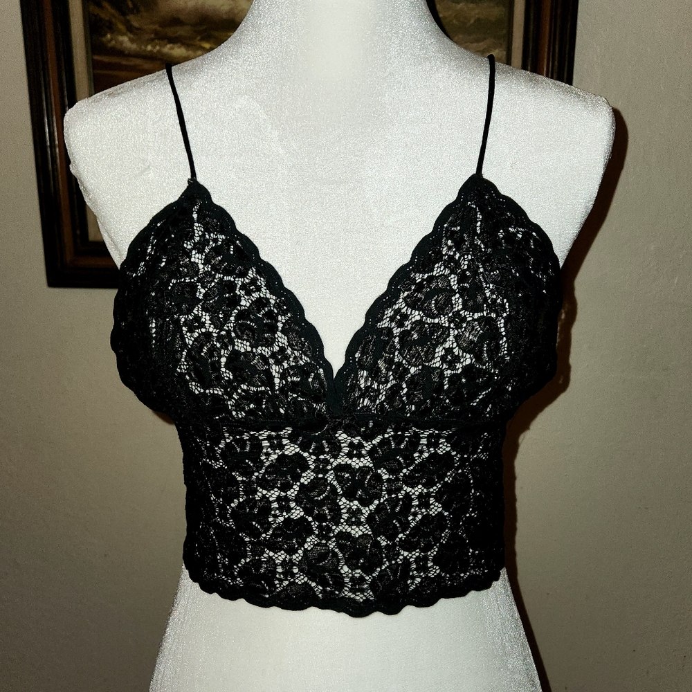 Vintage 1980's Black Stretch Lace Crop/ Bralette by Alana Gale